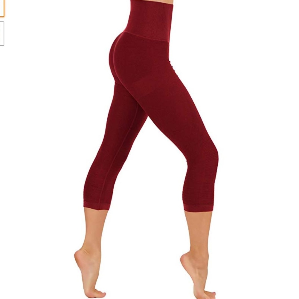 High compression workout leggings capri